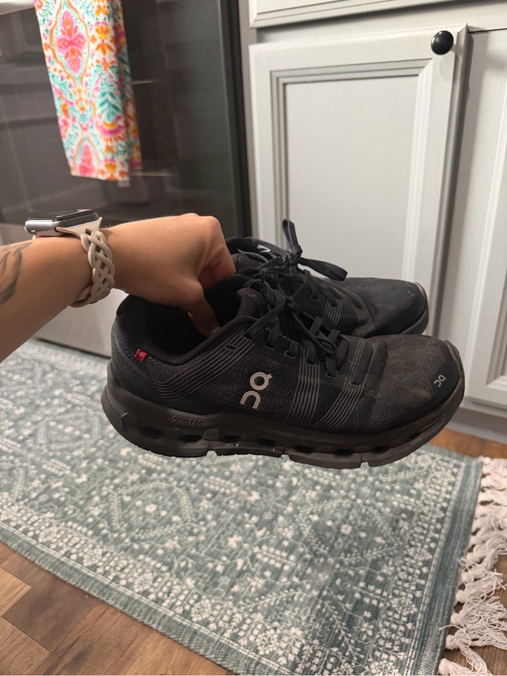 On Cloud Running Shoes Cloudgo Womens 8.5 Black - Picture 3 of 10